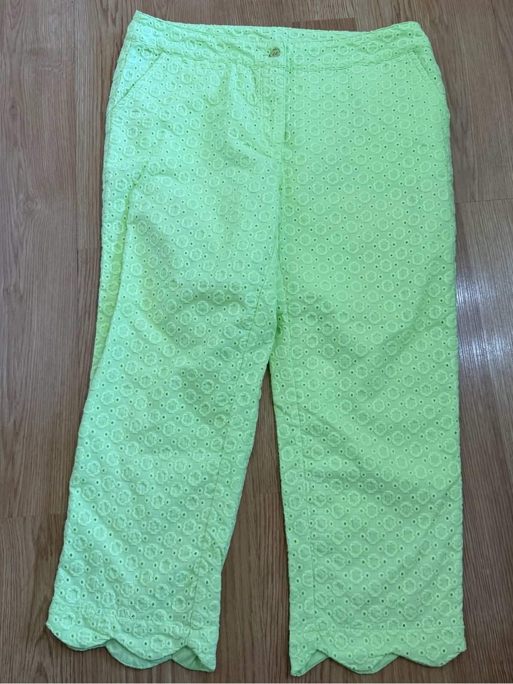 Lulu B Bangladine Lime Green Eyelet Scallop Capri Women’s 10